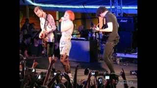 6/13 Paramore - Interludes: I&#39;m Not Angry Anymore + Moving On + Holiday @ Parahoy #2, 3/09/14