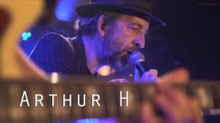Arthur H - Une femme qui pleure - Live @ Le Pont des Artistes
