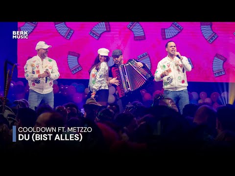 Cooldown ft. Metzzo - Du (Bist Alles) (Officiële Videoclip)