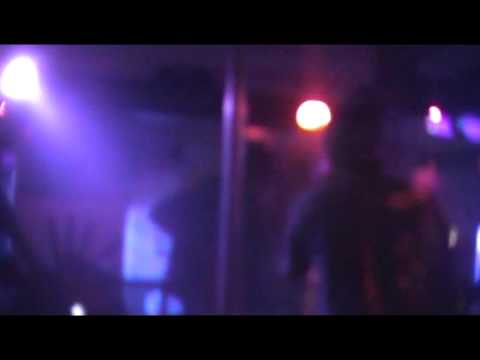 AGU MC vs MAN ON FIRE - Rap In Up 3ra Edicion