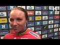 Chantal Blaak dolgelukkig met haar zege in Omloop Het Nieuwsblad - WIELERFLITS