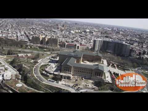 g r y f o n- far away