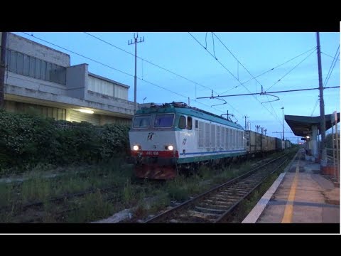 La SPETTACOLARE PARTENZA della E652.030 da Pomezia!!!