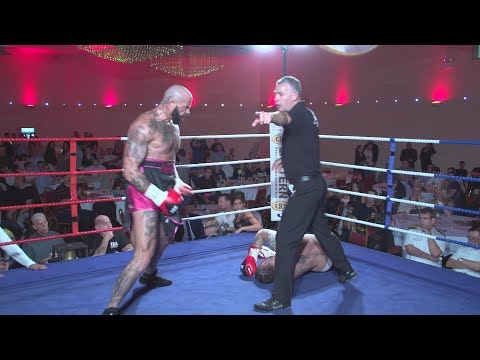Classic IBA Boxing - Aran Boyd v Darren Thompson - City Pavilion