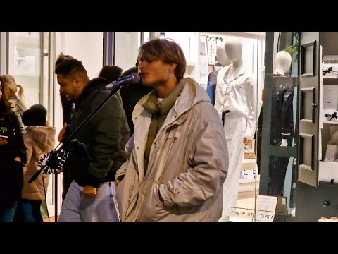 Lewis Capaldi I Bruises Cover by Jonatan Haller I Busking Dublin