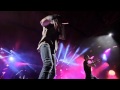 Wiz Khalifa Machine Gun Kelly Performs Mind Of A Stoner