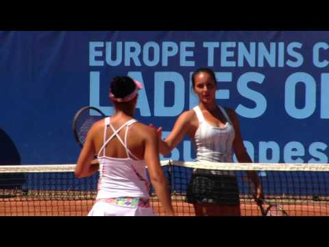 Nicoleta Dascalu def. Cristina Dinu