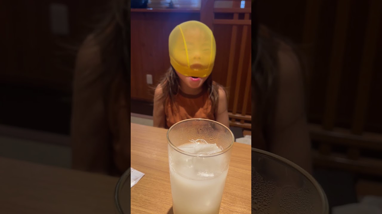 何してんねんw水泳帽