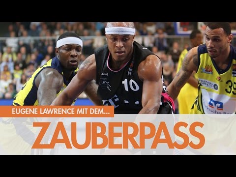 Circus Shots! Eugene Lawrence mit dem Zauberpass im Bonner Fastbreak