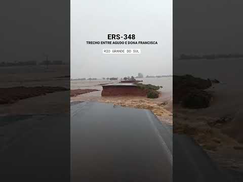Força da água levou parte da rodovia ERS-348, entre Agudo e Dona Francisca, na manhã desta quarta