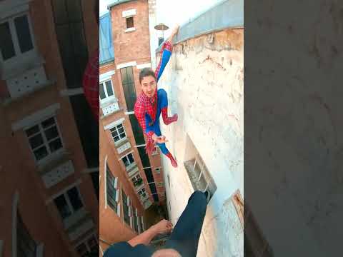 Je sais qui est Spider Man mais je dirai rien!