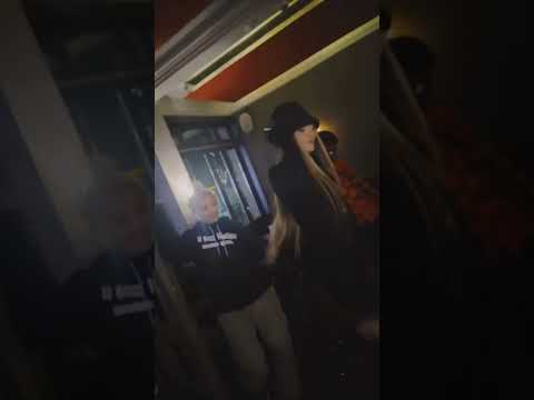 Pabllo Vittar, MC Carol - Descontrolada (Official Music)