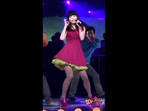 110208 아이유 (IU) - Marshmallow - Open Concert by 파천설 part.2