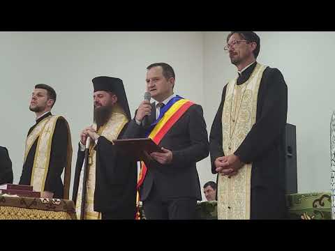 La 500 de ani de existență ai satului Bichigiu, primarul Sever Mureșan a primit o Icoană