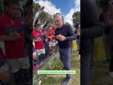 A CRIANÇADA FOI À LOUCURA COM O ANCELOTTI! 🔥 #shorts