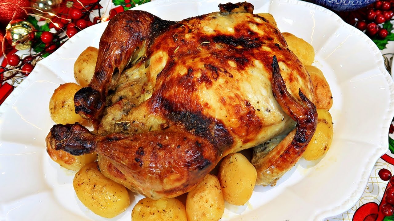 FRANGO ASSADO RECHEADO COM FAROFA E BATATAS | SUPER FÁCIL E DELICIOSO