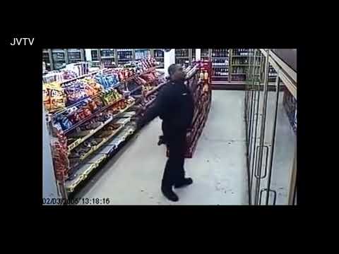 #TRY NOT TO LAUGH #SECURITY #DANCING #QUEENS GUARD