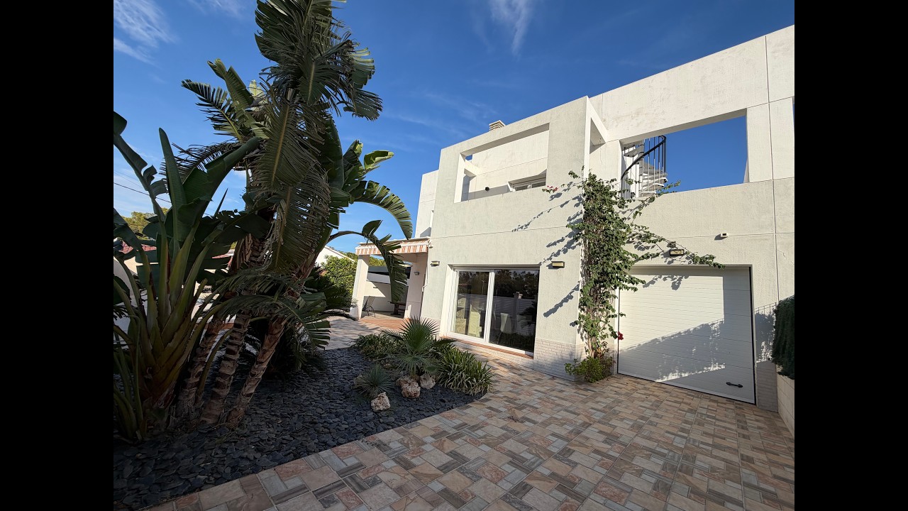 Villa en venta en Les Tres Cales, L'Ametlla de Mar - PI6114 Villa en venta en Les Tres Cales, L'Ametlla de Mar - PI6114