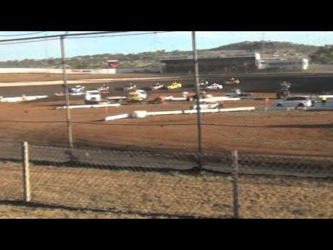 Toowoomba SpeedBowl 19 January 2014 Title 05