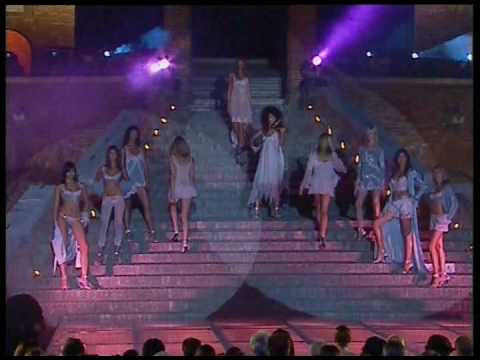 SAM 2003 Julie Marchiliano per Paladini