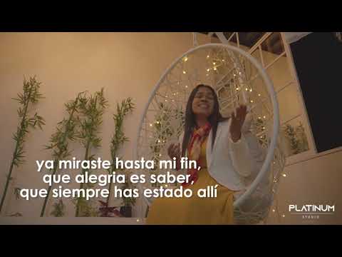 Bajo control (letra) - Ester De La Hoz