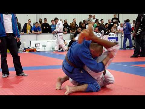 Lucio Sergio VS Jarosław Gajek