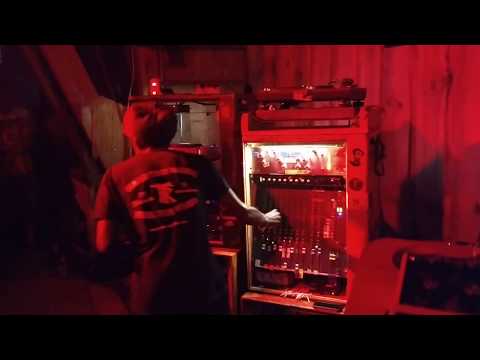 Aba Shanti-I playing Habesha production InI Sheperd at Rootsbase Festival 2017