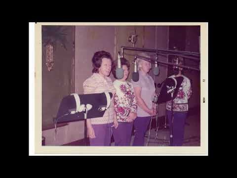 THE SMITH ISLAND LADIES QUARTET        ( HE DID IT ALL FOR ME )         SMITH ISLAND MARYLAND