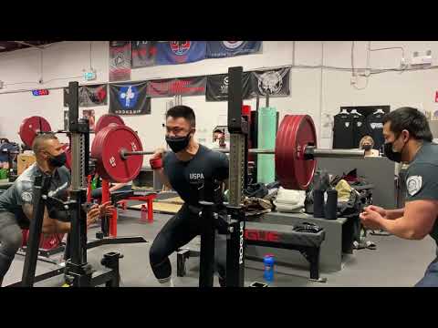 677.5kg gym total 220/185/272.5