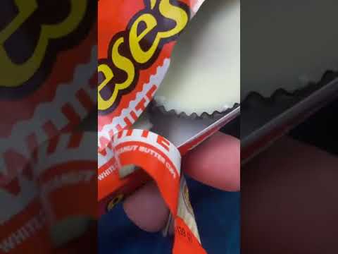 White Reese’s peanut butter cups 🔥🥰