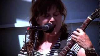 Thao and Mirah: We&#39;re Both So Sorry (Live @ Google)