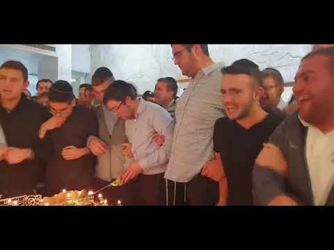 🕎 FIRST NIGHT OF CHANUKAH 5782 | Dancing in Yeshiva 🔥🔥🔥
