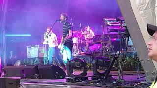 Kaiser Chiefs  - Parachute, Salisbury AFD