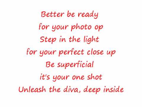 Christina Aguilera - Glam (Lyrics)