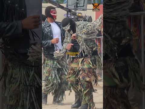 Ingreso triunfal del Kangrejo Checya en la cancha Círculo Social La Unión, Arequipa. #costumbres