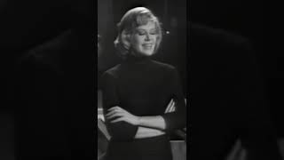 Hildegard Knef Die Moritat von Mackie Messer www.knef100.de #hildegardknef #roterosen