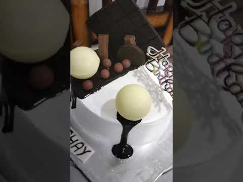 #youtubeshorts#chocolatecake#dutchcake#lovecake#customizedcake#dmfororder