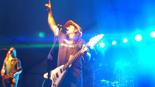 Big Engine: Party Like A Rock Star