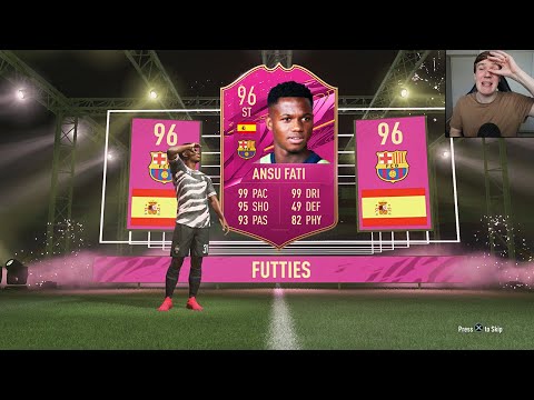 OMG SAIN MUN PARHAAN PELAAJAN!