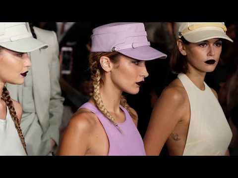 Max Mara SPRING 2020 READY-TO-WEAR | Milan Fashion Week