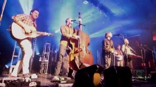 The Infamous Stringdusters  2016-02-18  Where The Rivers Run Cold