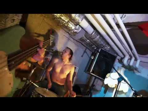 Flaming Skull of the Eagle - Kohtisuoraa toimintaa (Rehearsal Live 1/4)