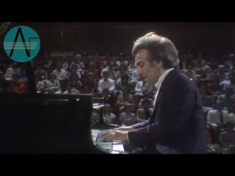 Vladimir Ashkenazy: Beethoven - Piano Sonata Op. 109
