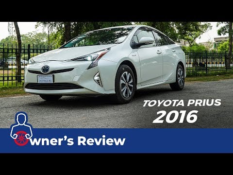 Toyota Prius 2016 Owner's Review: Price, Specs & Features | PakWheels