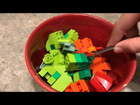 Making a LEGO salad 🥗