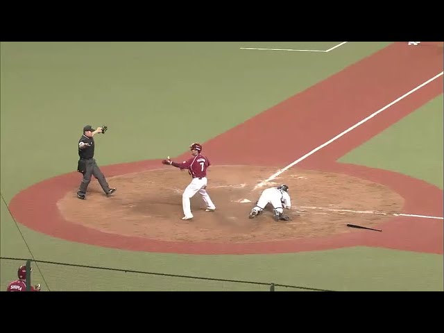 【9回表】勝ち越し点は思わぬ形で... イーグルスが9回に勝ち越し 2016/4/22 L-E