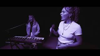 IDER - Mirror (Live at the YouTube Space, London) IDER - Mirror (Live at the YouTube Space, London)