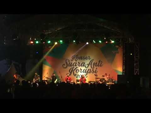 Base Jam reunion at AntiCorruption concert Nov 3 2017