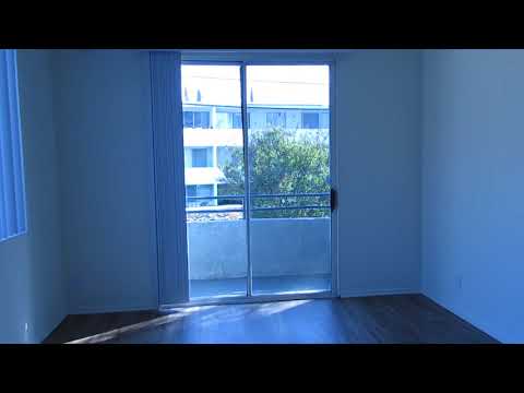 Skyline Listings -  Spacious Studio for Rent in Studio city
