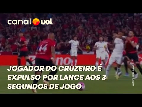 RAFA SILVA, DO CRUZEIRO, É EXPULSO POR LANCE AOS 3 SEGUNDOS DE JOGO CONTRA O ATHLETICO